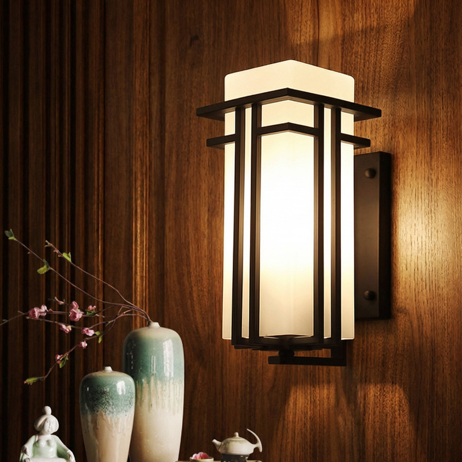 Chinese-Style Outdoor Wall Lantern – Black E27 Light