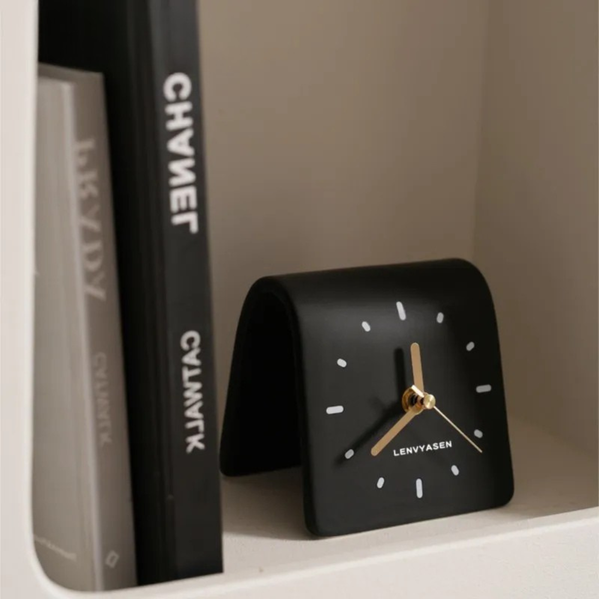Ceramic Desktop Clock Minimalist - Modern Home Decor