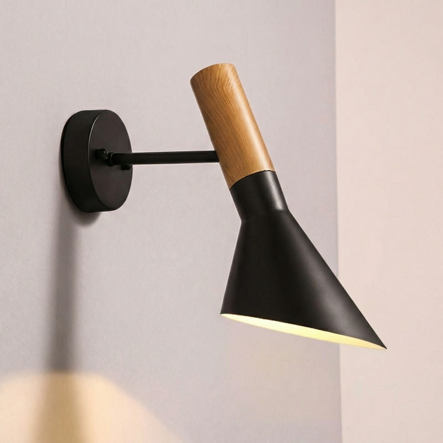 Minimalist Bedside Wall Light – Iron Sconce with Wood Detail
