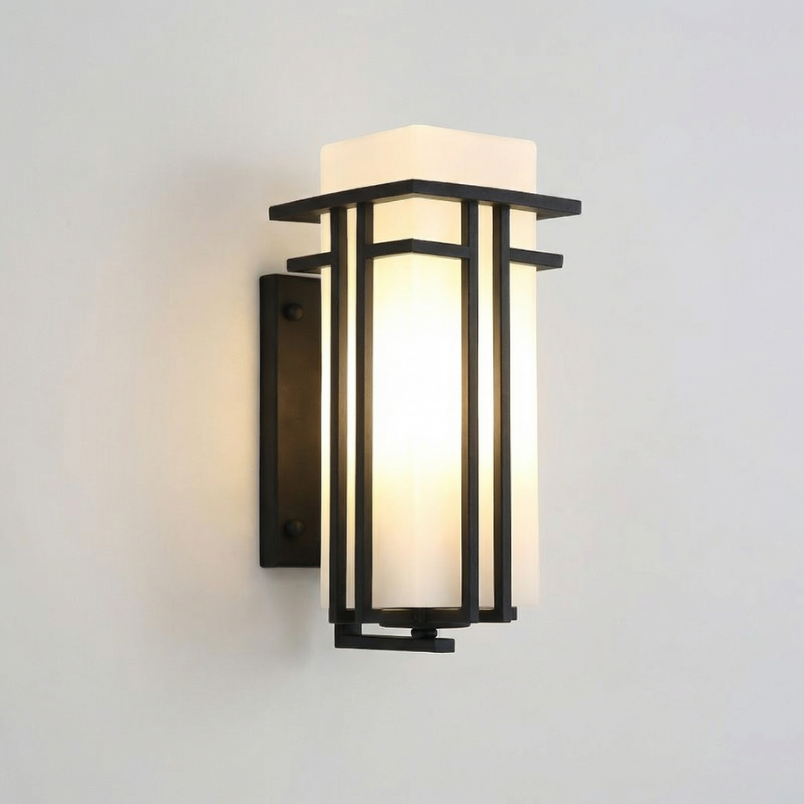 Chinese-Style Outdoor Wall Lantern – Black E27 Light